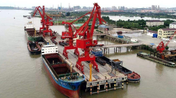 三亚概述露天料场港口封闭问题的实行方法